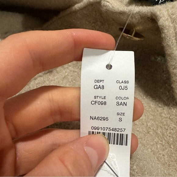 J crew sandstone Bouclé shirt-jacket - Picture 3 of 4